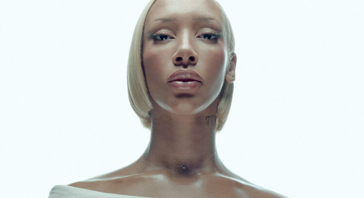 Naomi Sharon